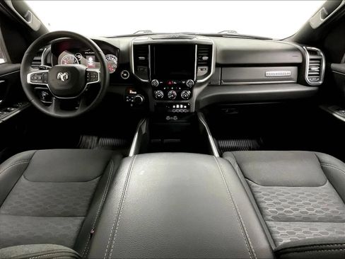 Used 2025 RAM 1500 Big Horn AWD/4WD image 2