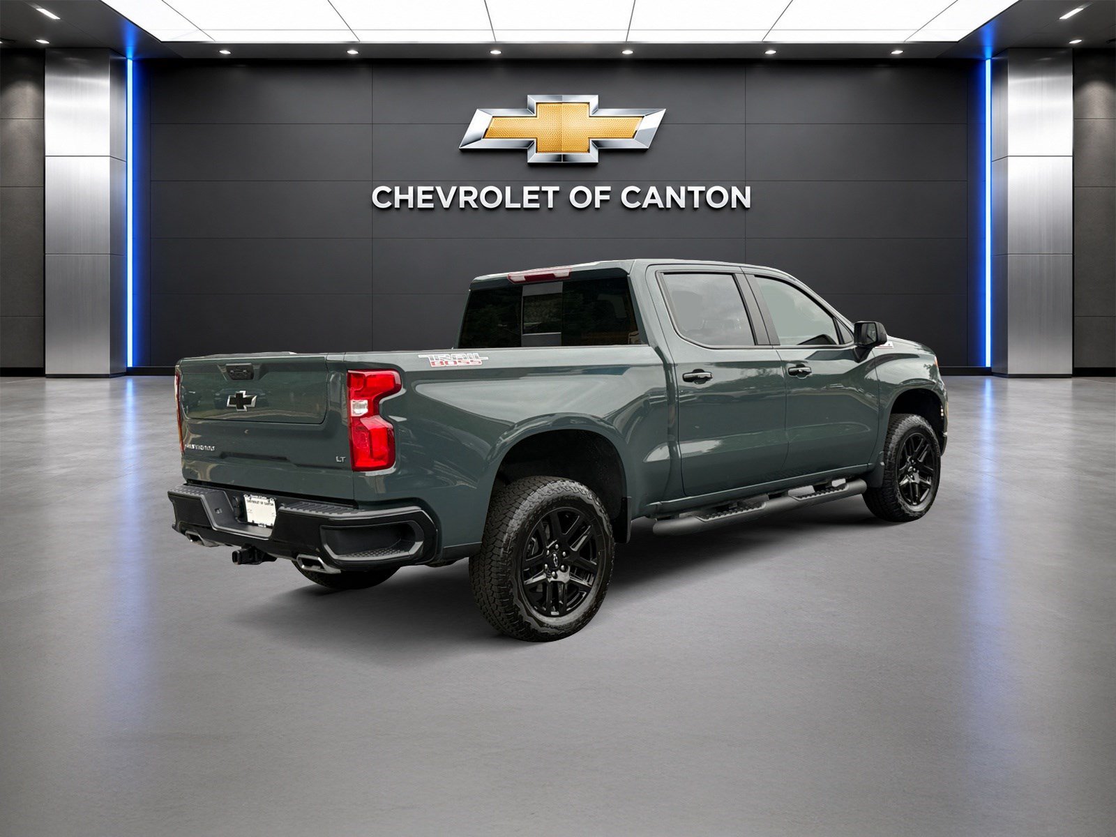 Used 2026 Chevrolet Silverado 1500 LT Trail Boss w/ Convenience Package II AWD/4WD image 5