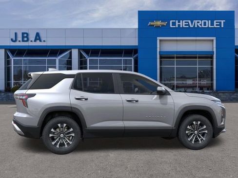 New 2026 Chevrolet Equinox LT image 5