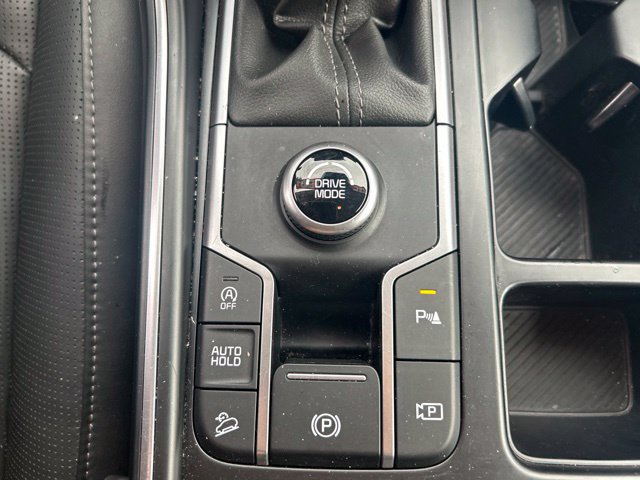 Used 2025 Kia Sorento S FWD image 30