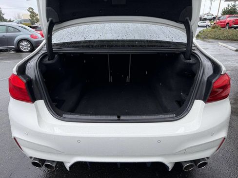 Used 2018 BMW M5 w/ Executive Package image 7