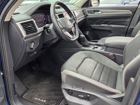 Used 2021 Volkswagen Atlas SEL Premium image 15