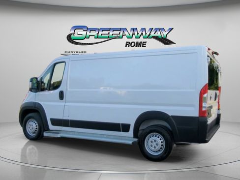Used 2025 RAM ProMaster 2500 w/ U-Haul Equipment Group FWD image 20
