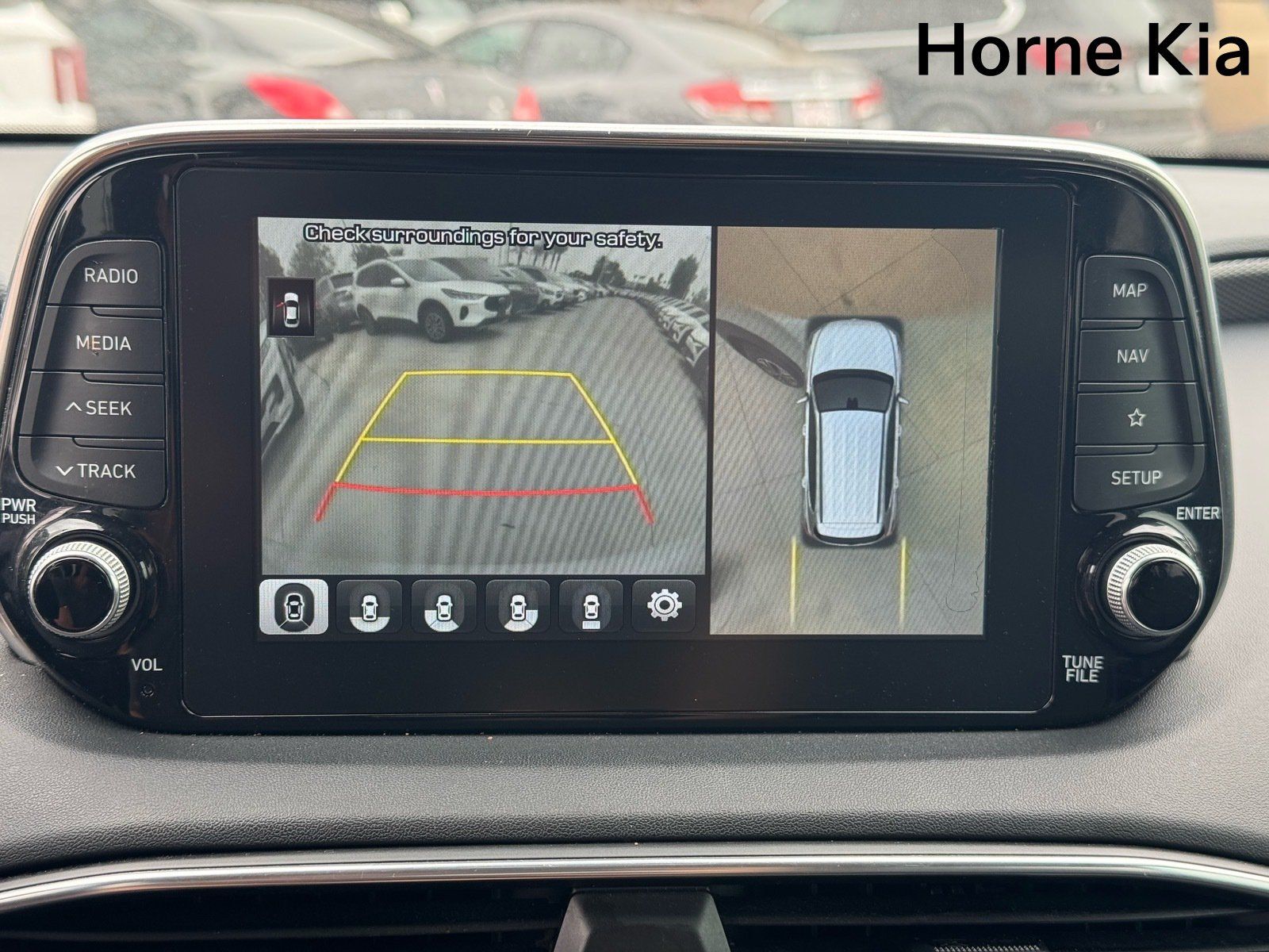 Used 2019 Hyundai Santa Fe FWD w/ Cargo Package image 22