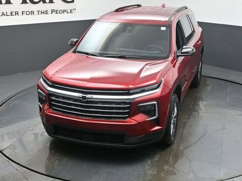 New 2026 Chevrolet Traverse LT image 25