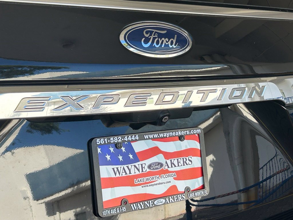 Used 2021 Ford Expedition Limited RWD image 24