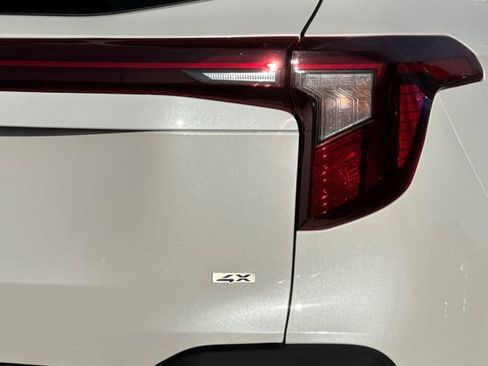 Certified 2024 Kia Seltos LX AWD/4WD image 34