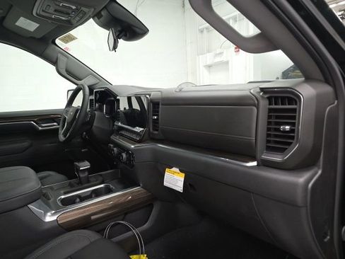 New 2026 Chevrolet Silverado 1500 LT Trail Boss w/ Safety Package image 26