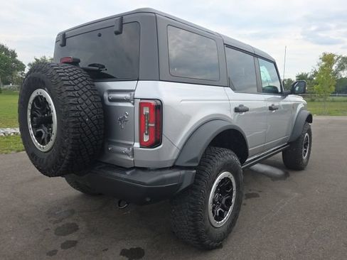 Certified 2022 Ford Bronco Badlands AWD/4WD image 8