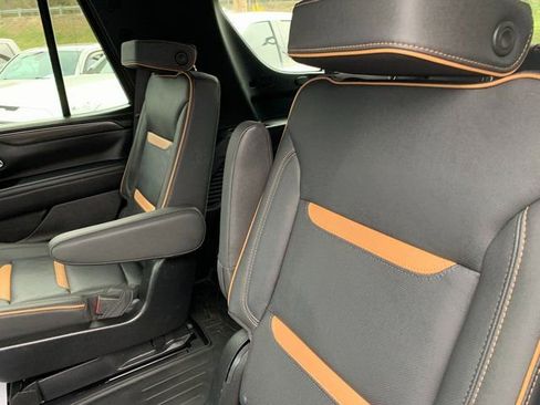 Certified 2024 GMC Yukon AT4 image 8