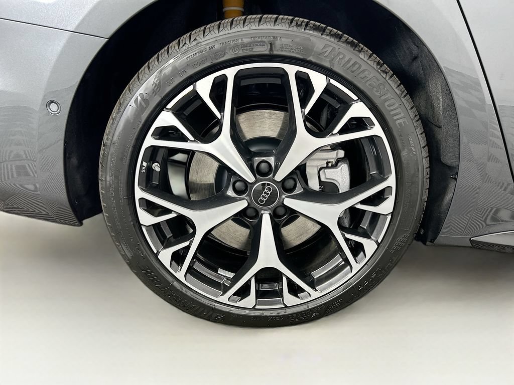 Certified 2026 Audi A6 Premium Plus w/ Premium Plus Package AWD/4WD image 32