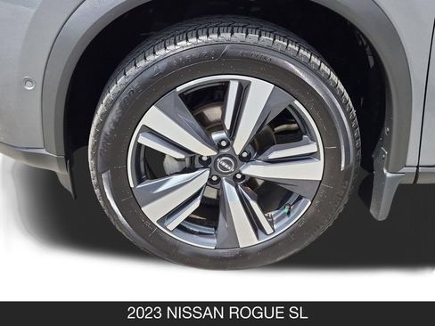 Used 2023 Nissan Rogue SL w/ SL Premium Package FWD image 11