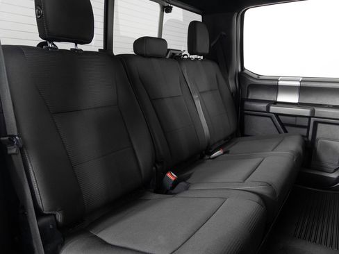 Used 2015 Ford F150 XLT w/ Equipment Group 302A Luxury image 23