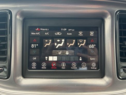 Used 2023 Dodge Challenger SXT w/ Blacktop Package image 27