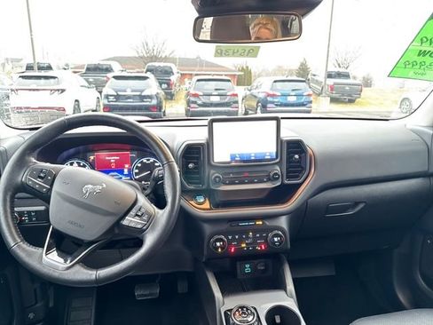 Used 2021 Ford Bronco Sport Outer Banks image 12