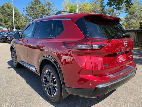 New 2026 Nissan Rogue Platinum w/ Platinum Premium Package image 3