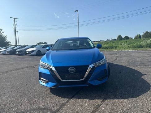 Certified 2023 Nissan Sentra SV FWD image 8