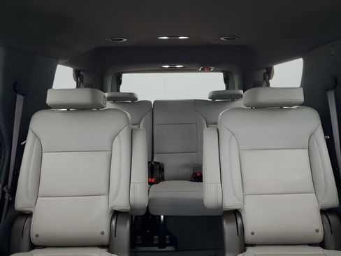 Used 2024 Chevrolet Tahoe LT w/ Luxury Package image 43