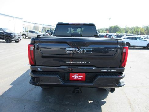 Certified 2024 GMC Sierra 2500 Denali Ultimate AWD/4WD image 7