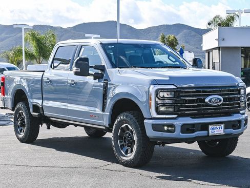 New 2026 Ford F250 Platinum w/ Tremor Off-Road Package AWD/4WD image 3