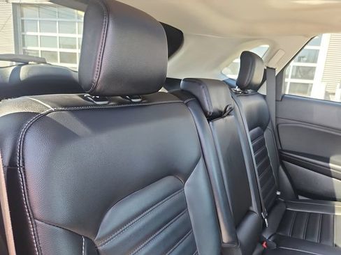 Used 2022 Ford Edge SEL w/ Convenience Package AWD/4WD image 31