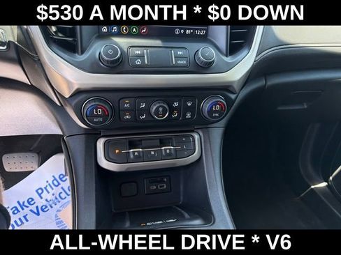Used 2023 GMC Acadia Denali w/ Denali Ultimate Package AWD/4WD image 23
