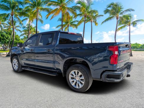 Used 2022 Chevrolet Silverado 1500 Custom image 4