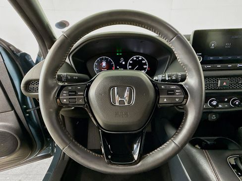 Certified 2025 Honda HR-V Sport image 11