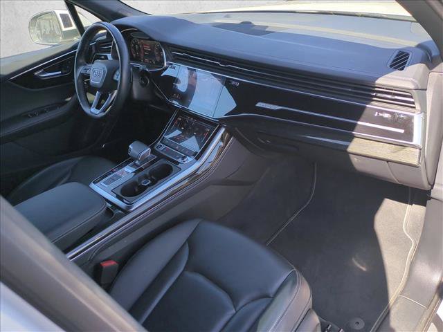 Used 2025 Audi Q7 3.0T Premium Plus AWD/4WD image 21
