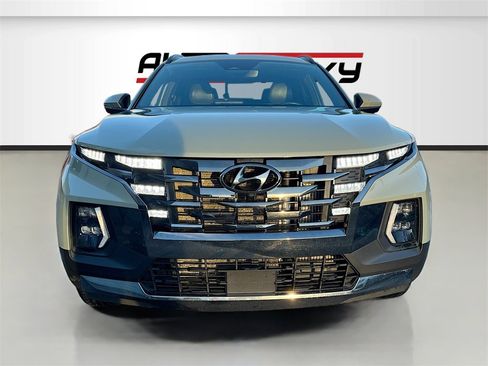 Used 2022 Hyundai Santa Cruz Limited image 2