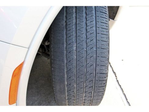 Used 2024 Dodge Durango GT image 33