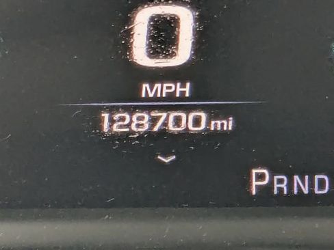 Used 2018 GMC Sierra 1500 Denali w/ Denali Ultimate Package image 26