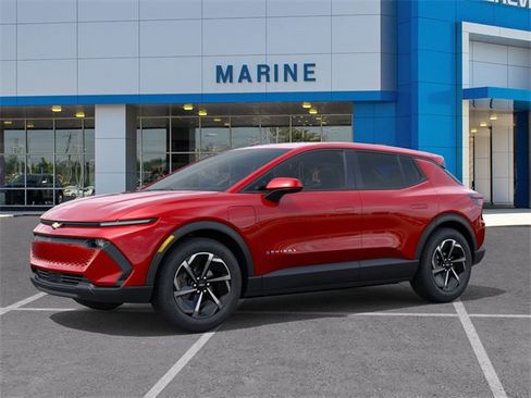 New 2026 Chevrolet Equinox EV LT image 2