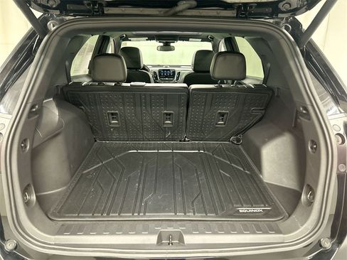 Used 2024 Chevrolet Equinox Premier image 22