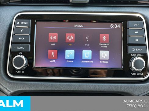 Used 2025 Nissan Versa S w/ Trunk Package FWD image 30
