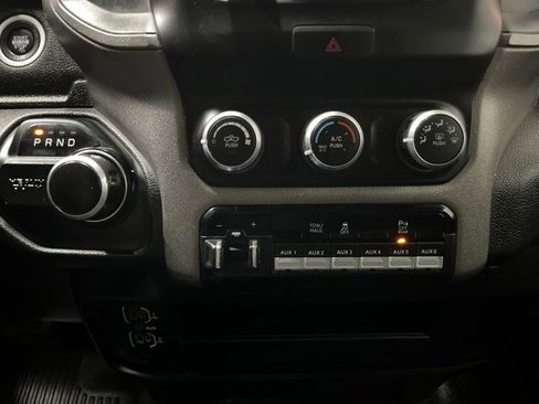 Used 2019 RAM 2500 Tradesman w/ Chrome Appearance Group AWD/4WD image 21