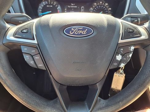 Used 2013 Ford Fusion SE FWD image 11