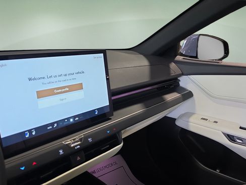 New 2026 Lexus ES 500e AWD/4WD image 24