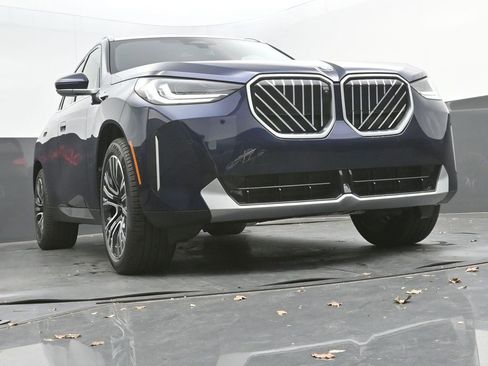 New 2026 BMW X3 xDrive30 w/ Premium Package image 10