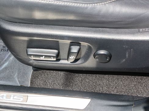Used 2019 Lexus NX 300 FWD image 28