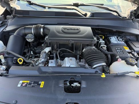 Used 2023 Jeep Compass Latitude w/ Sun and Sound Group AWD/4WD image 23