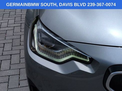 Used 2025 BMW 230i Coupe w/ Premium Package RWD image 11