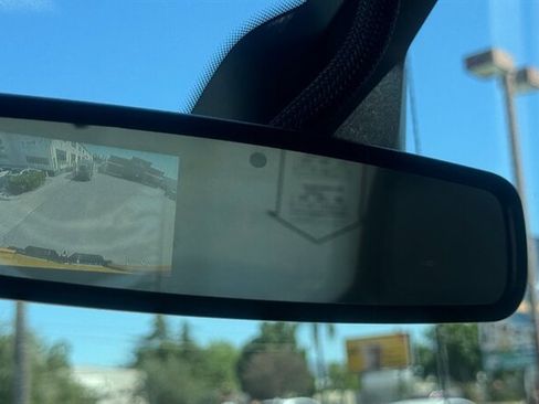 Used 2022 Ford E-350 and Econoline 350 Super Duty image 11