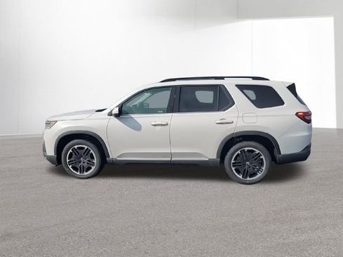 New 2026 Honda Pilot Touring image 5