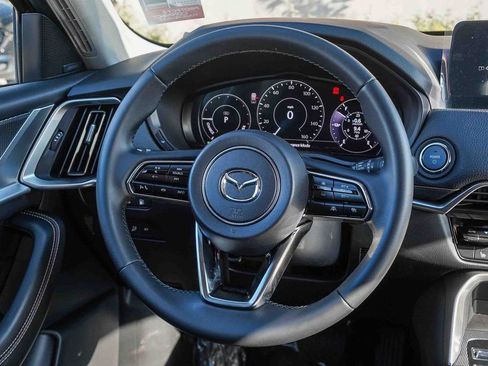 New 2025 MAZDA CX-70 Plug-In Hybrid w/ Premium Pkg image 15