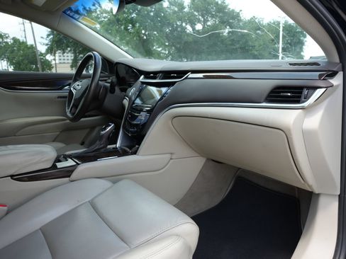 Used 2016 Cadillac XTS Luxury w/ Driver Awareness Package FWD image 25