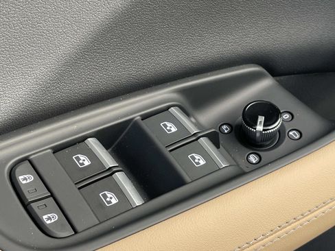 New 2026 Audi Q7 3.0T Premium Plus image 18