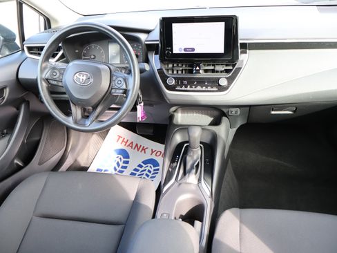Used 2024 Toyota Corolla LE image 15