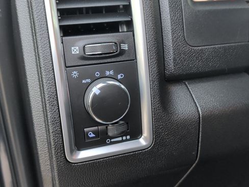 Used 2021 RAM 1500 Classic Warlock w/ Electronics Group image 13