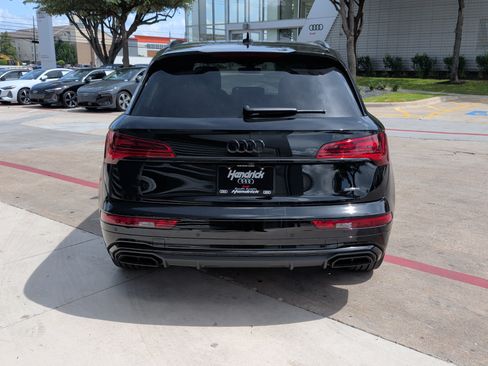 Certified 2023 Audi Q5 e Premium Plus AWD/4WD image 9